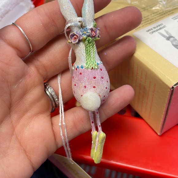 Krinkles Easter by Patience Brewster mini bunny ornament - rabbit with egg - Picture 3 of 3